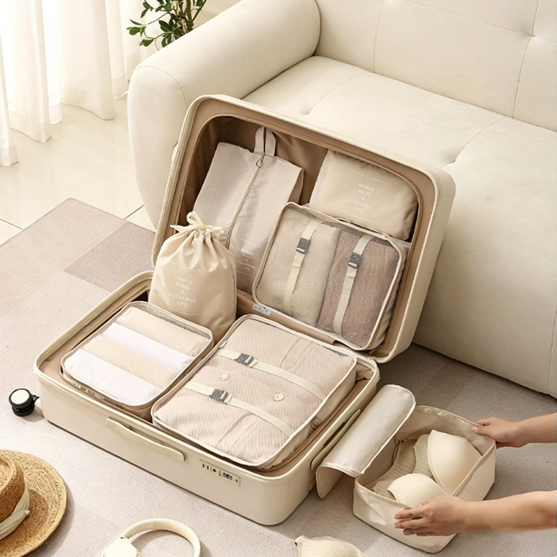 Travel Accessories Gear - 7-Piece Packing Cubes Set - Travel