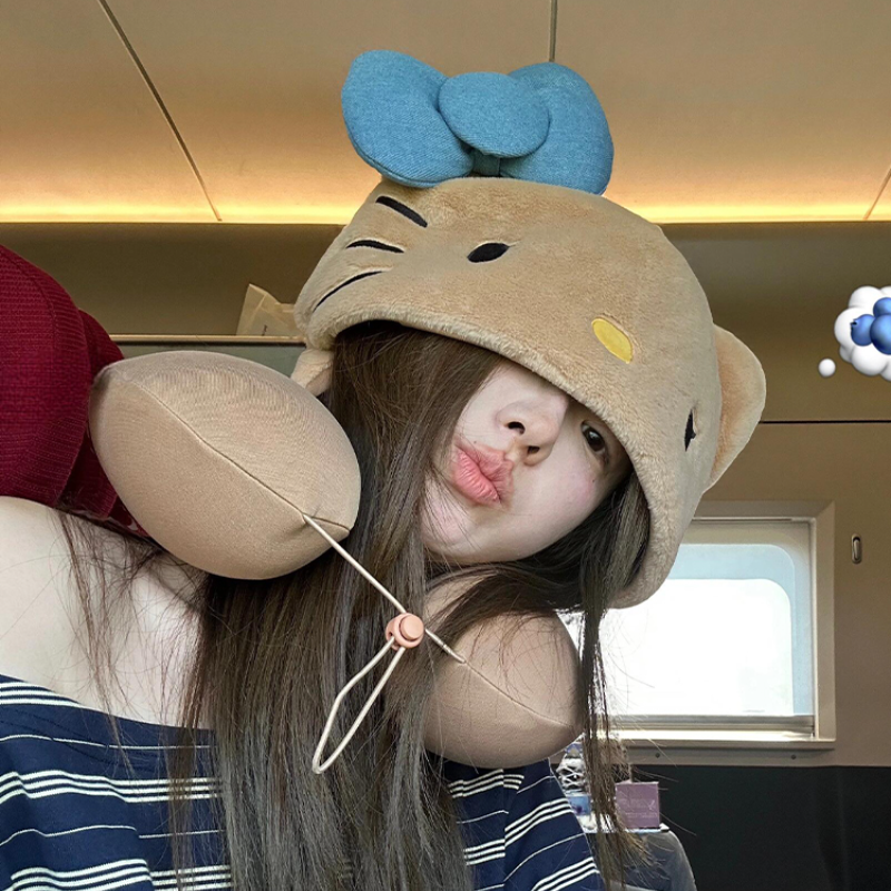 Hello Kitty Hooded Pillow Neck - Travel Accessories Pillow recension och pris