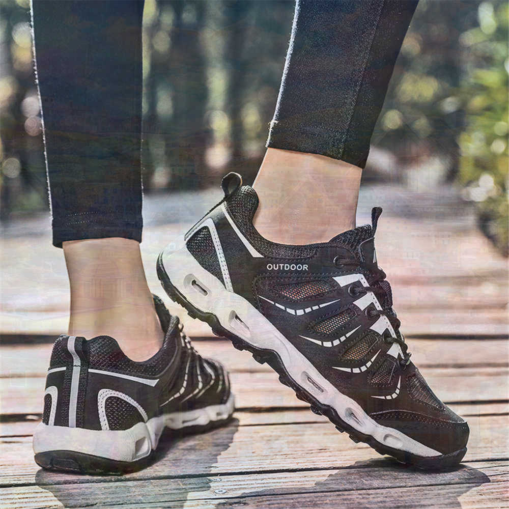 Sumer Round Tip Silver Sneaker - Travel Accessories In Store recension och pris