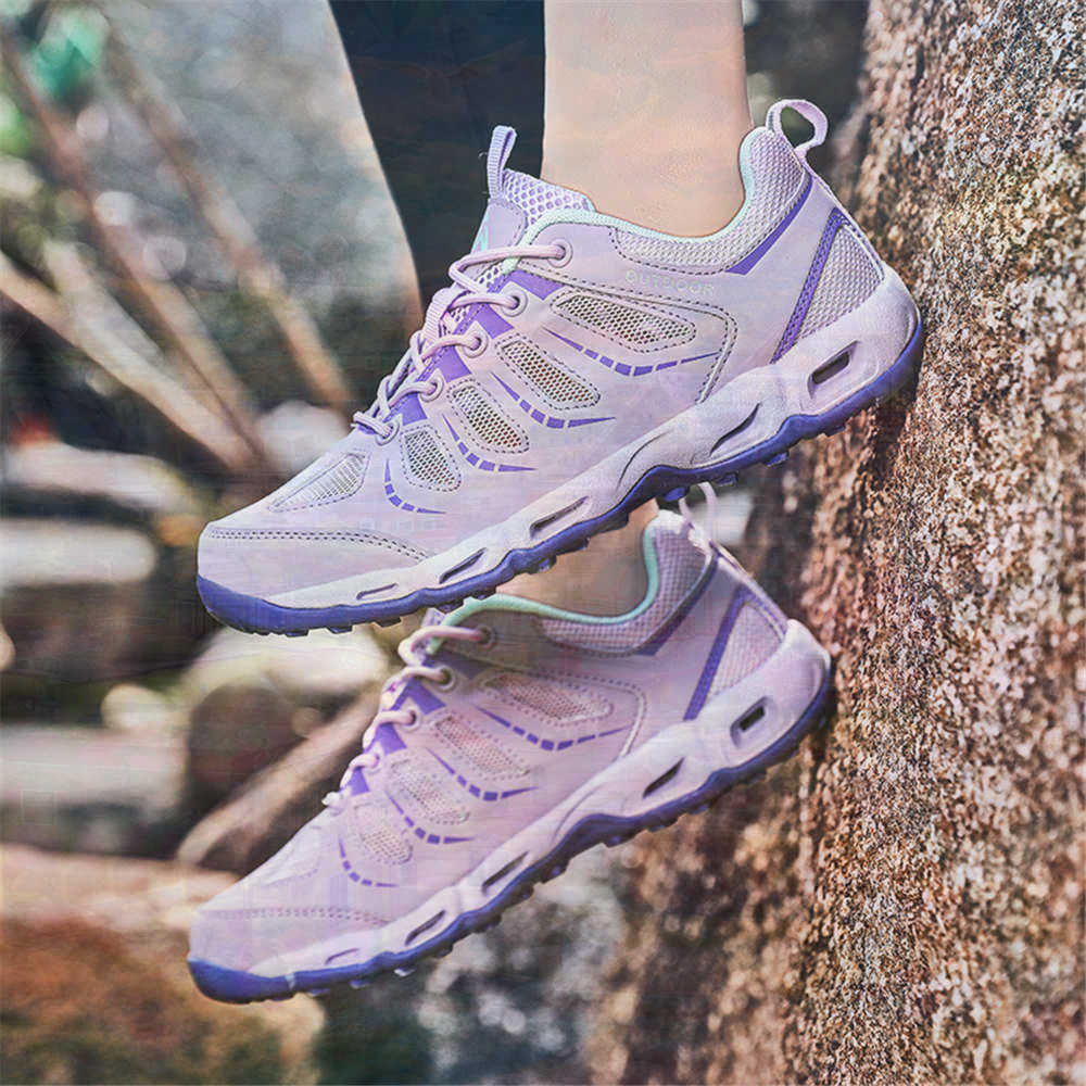 Sumer Round Tip Silver Sneaker - Travel Accessories In Store recension och pris