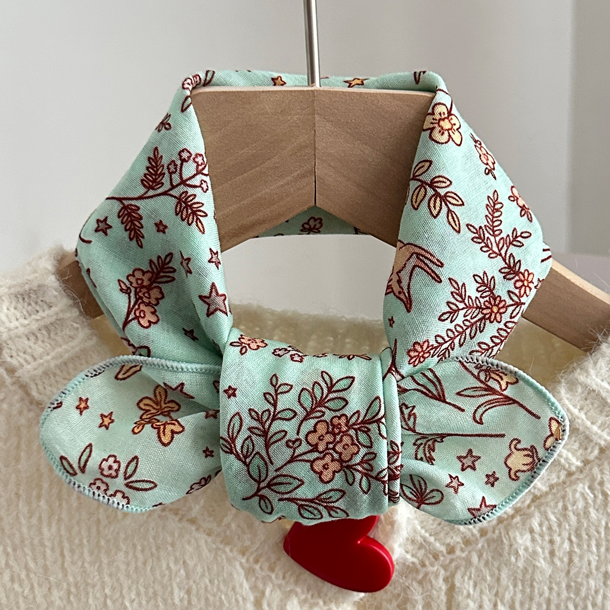 A Pair of Women's Floral Fox P - Travel Accessories Designer recension och pris
