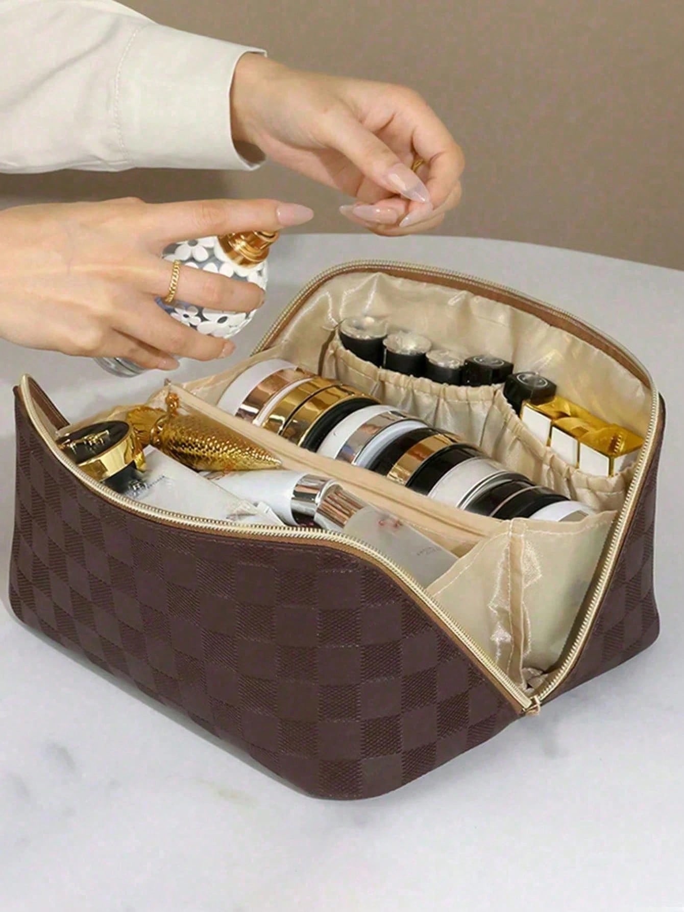 1pc PU Leather Cosmetic Bag, H - Travel Accessories Gifts For Women recension och pris