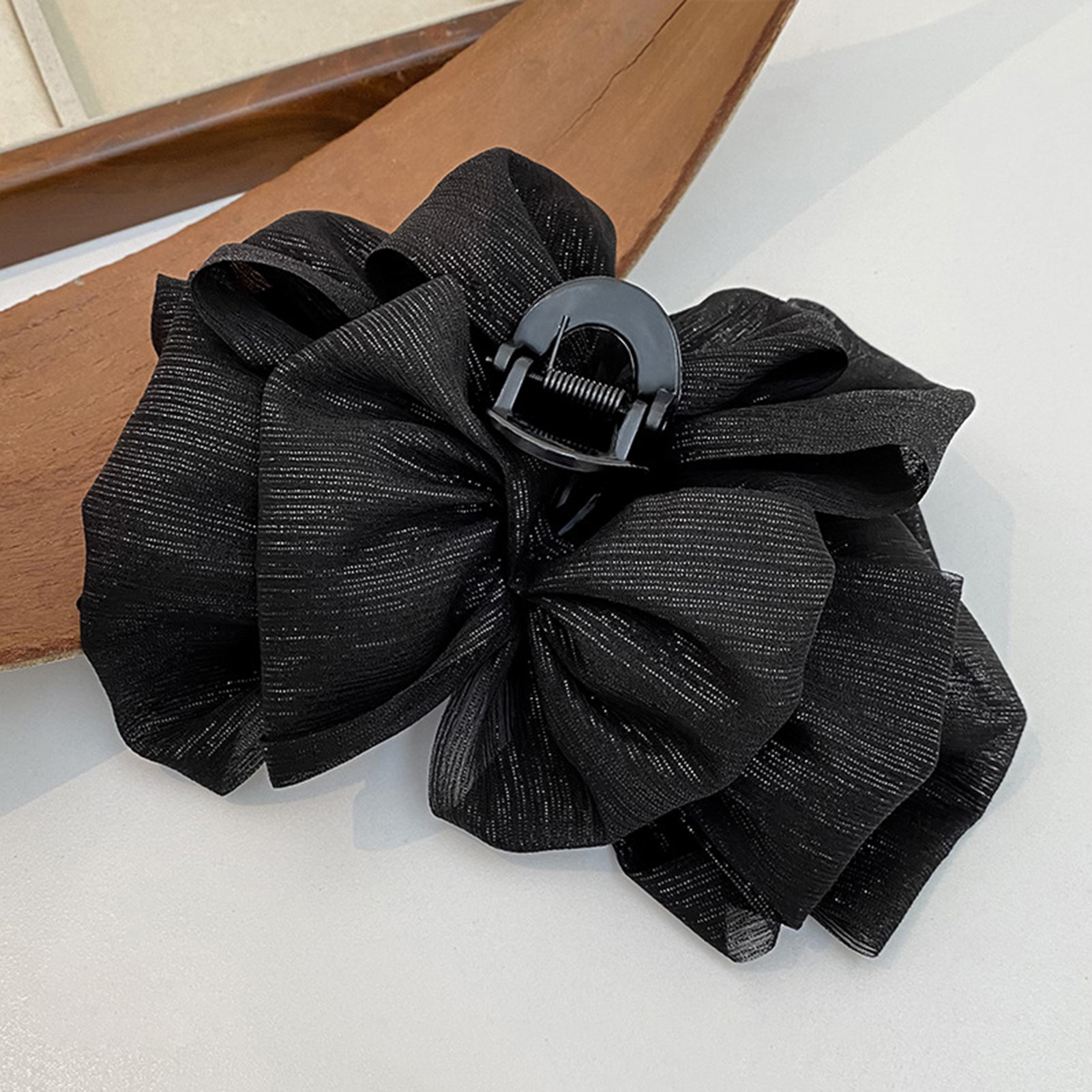 Elegant Bow Hair Claw For Wome - Travel Accessories Shops recension och pris