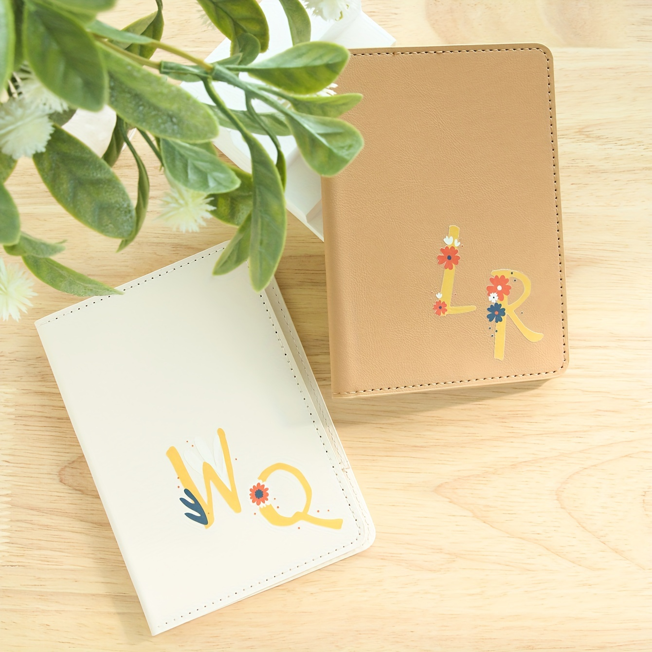 Custom Passport Cover Featurin - Travel Accessories Designer recension och pris